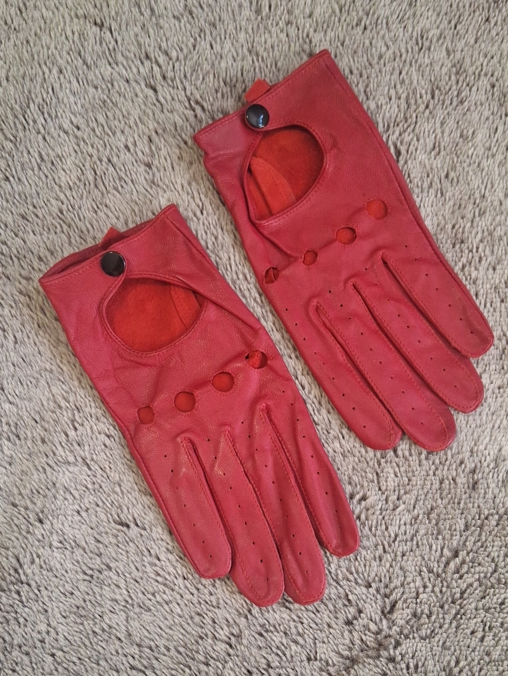Red Goat Skin Leather Driving Gloves